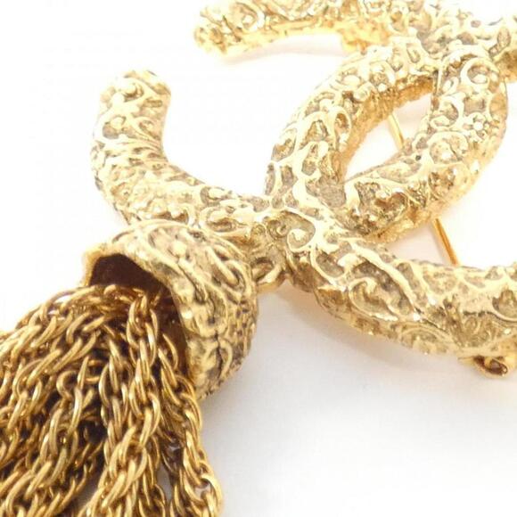 CHANEL Gold Brooch - Picture 3 of 5